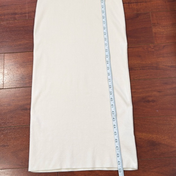 Meshki Off-White Scoop Neck Ribbed Maxi Dress - Picture 12 of 16